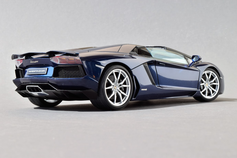 Illustration for article titled Running of The Bulls Week: The Aventador Roadster